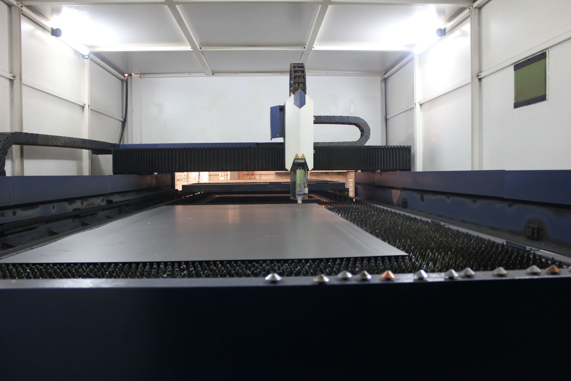laser cutting machine front angle
