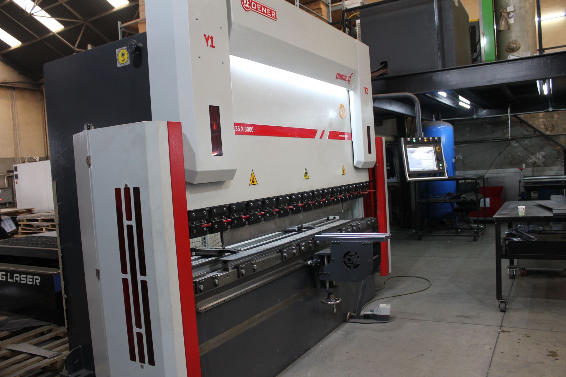sheet metal fabrication machine side angle